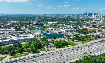 213 & 225 E 12th St, 223 South Storey St, Dallas, TX for sale Building Photo- Image 1 of 3