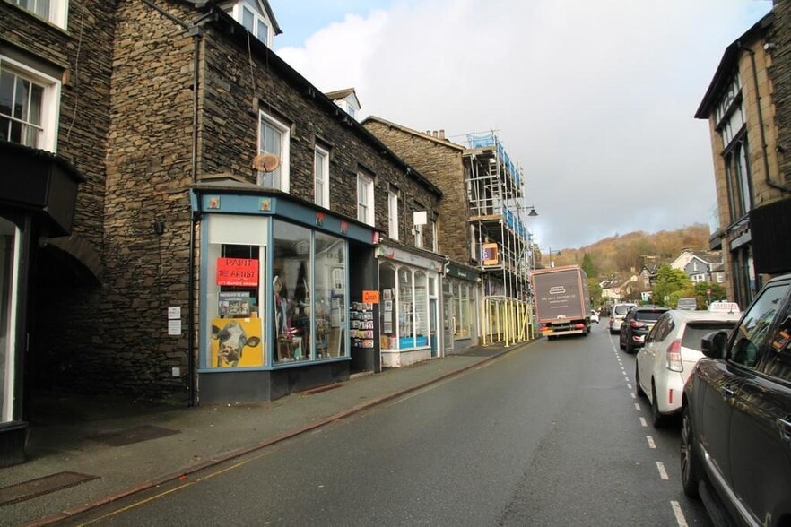 22 Main Rd, Windermere to rent - Building Photo - Image 3 of 5