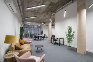 Parkhaus - Office Space