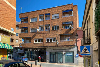 Residential in Colmenar Viejo, MAD for sale Primary Photo- Image 1 of 2