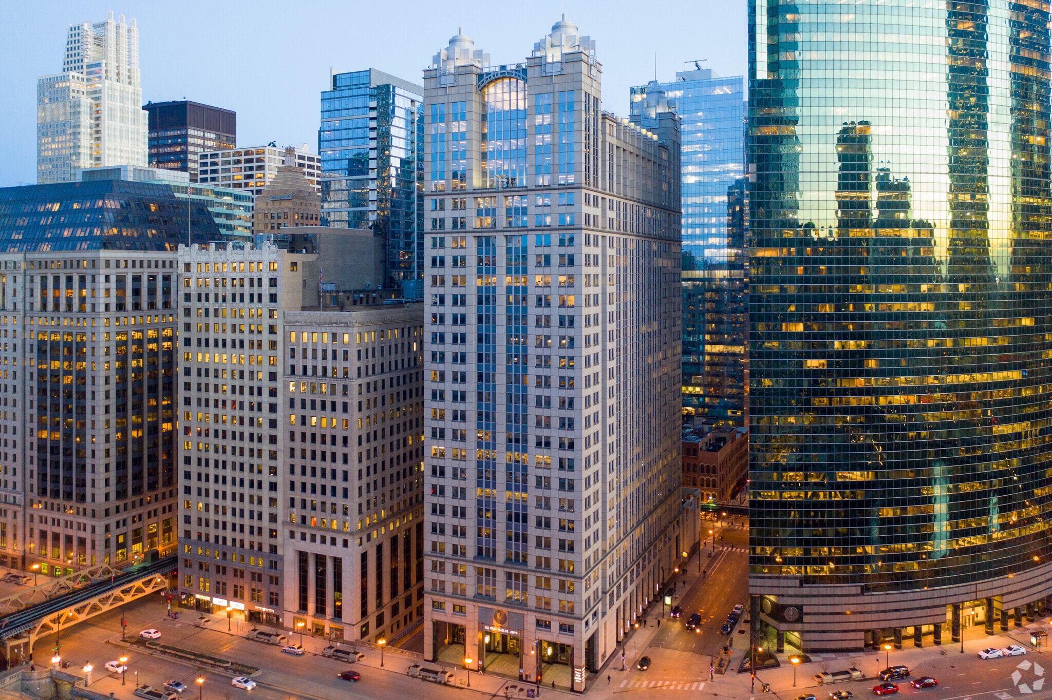 225 W Wacker Dr, Chicago, IL to rent Building Photo- Image 1 of 6