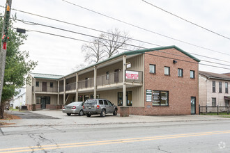 3143 Main St, West Middlesex, PA for sale Primary Photo- Image 1 of 1