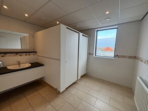 53-55 Nantwich Rd, Crewe to rent Interior Photo- Image 2 of 3