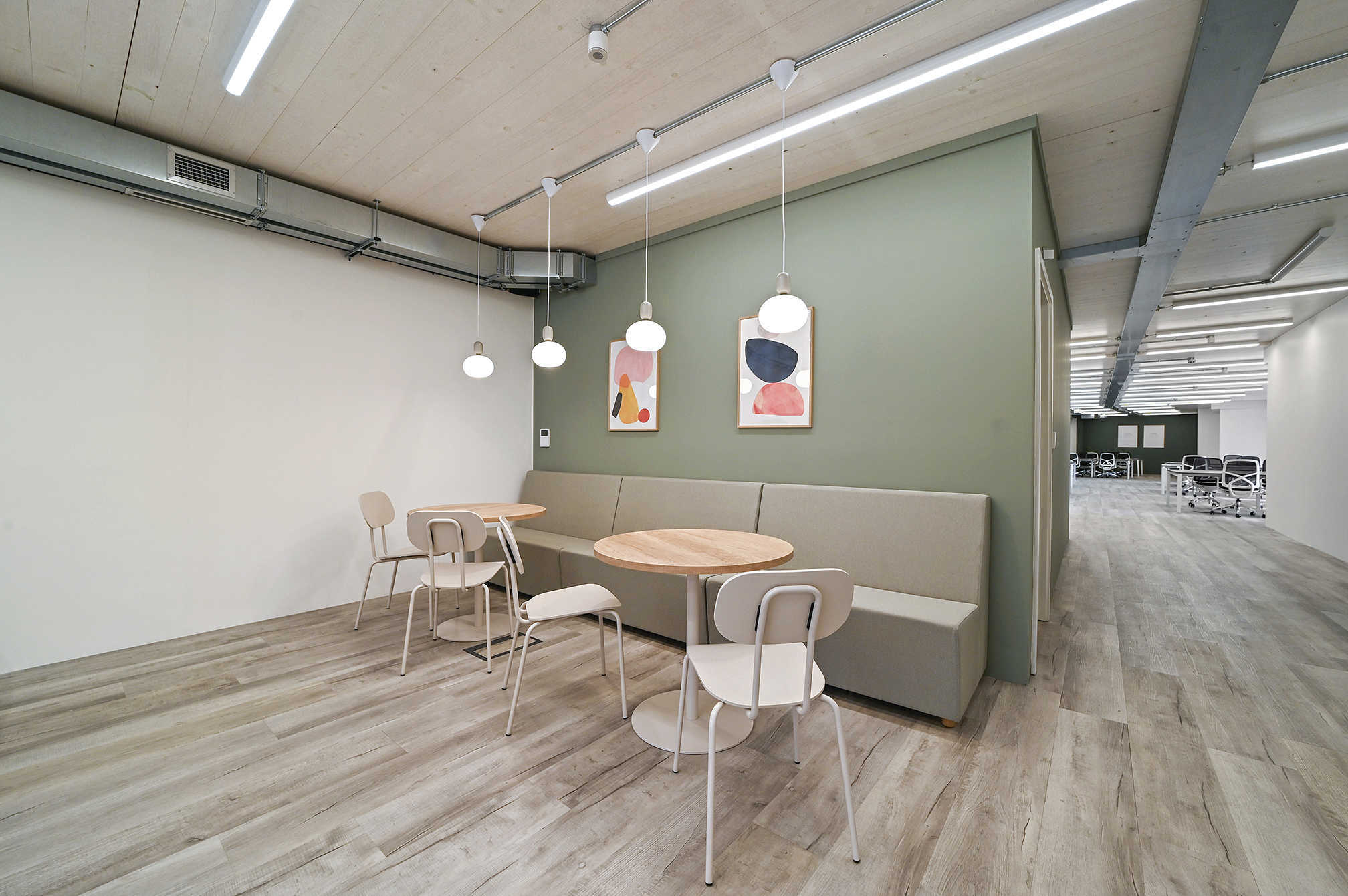 3-5 Martel Pl, London to rent Interior Photo- Image 1 of 7