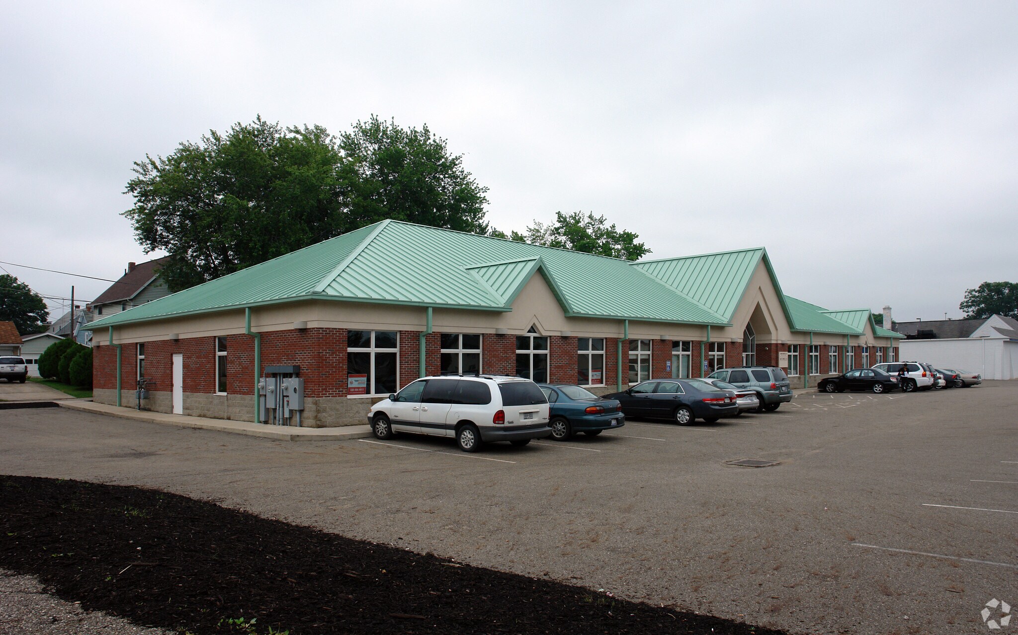 128 Wertz Ave NW, Canton, OH for sale Primary Photo- Image 1 of 1