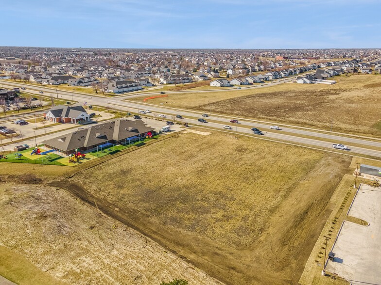 3105 N Ankeny Blvd, Ankeny, IA for sale - Building Photo - Image 3 of 10