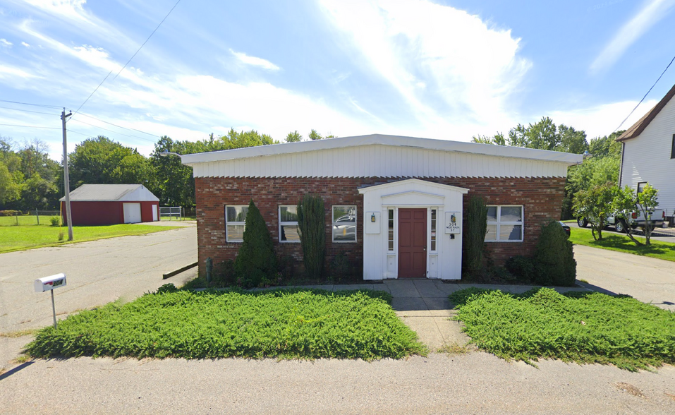 304 W Main St, Norton, MA for rent - Primary Photo - Image 1 of 2