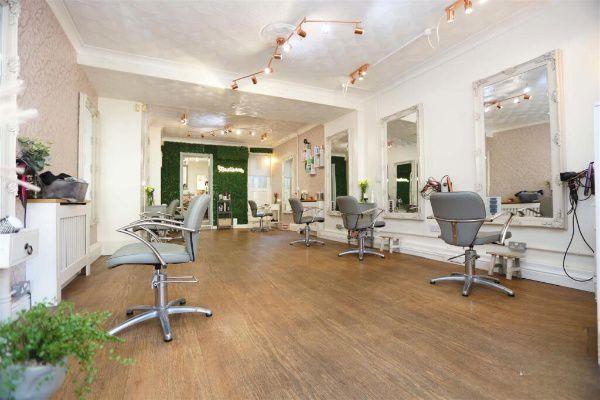 267 London Rd S, Lowestoft for sale - Building Photo - Image 3 of 11