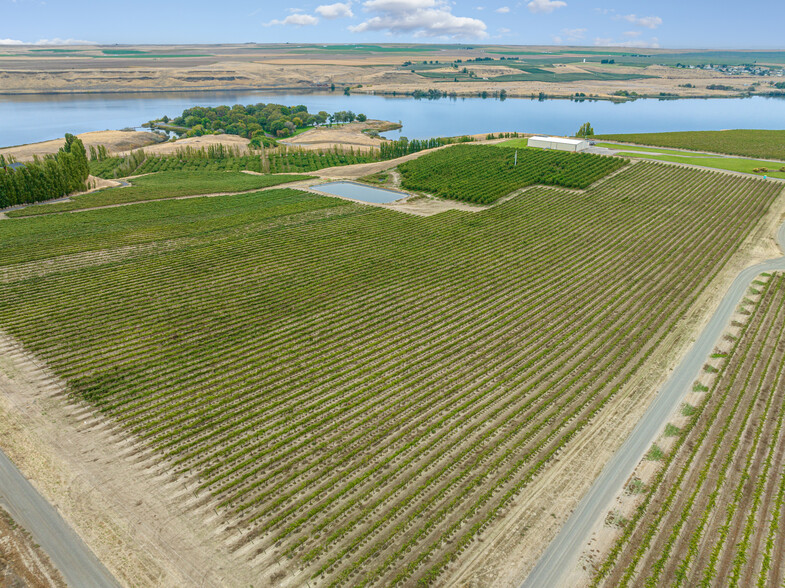 671 Levey Rd, Pasco, WA for sale - Aerial - Image 3 of 31