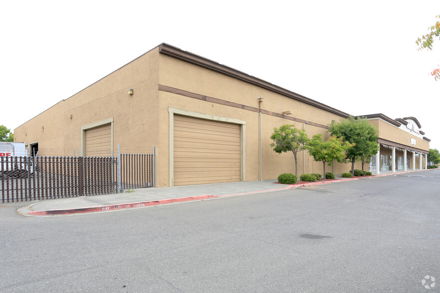 380 Rohnert Park Expy W, Rohnert Park, CA for sale - Building Photo - Image 2 of 4