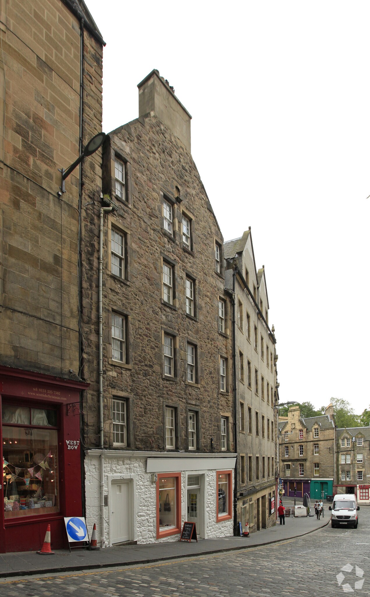 94-96 West Bow, Edinburgh for sale Primary Photo- Image 1 of 1