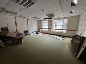 23-23A Buttermarket, Ipswich to rent Interior Photo- Image 1 of 3