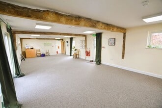 High Street, Biggleswade to rent Interior Photo- Image 1 of 5
