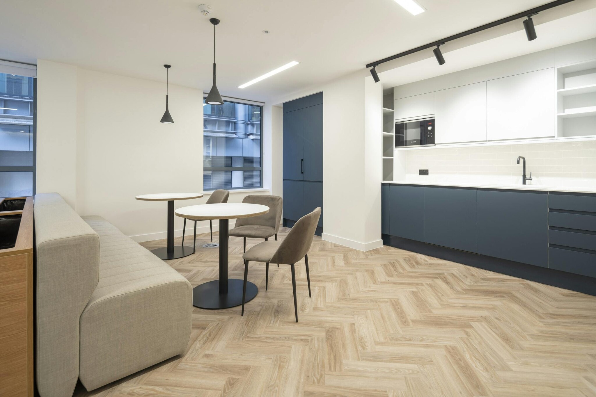 35 King St, London to rent Interior Photo- Image 1 of 6