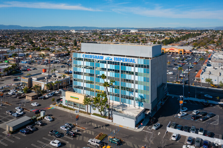 2930-2940 W Imperial Hwy, Inglewood, CA for sale - Primary Photo - Image 1 of 1