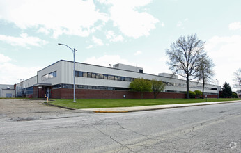 1265 N River Rd NE, Warren, OH for sale Primary Photo- Image 1 of 1