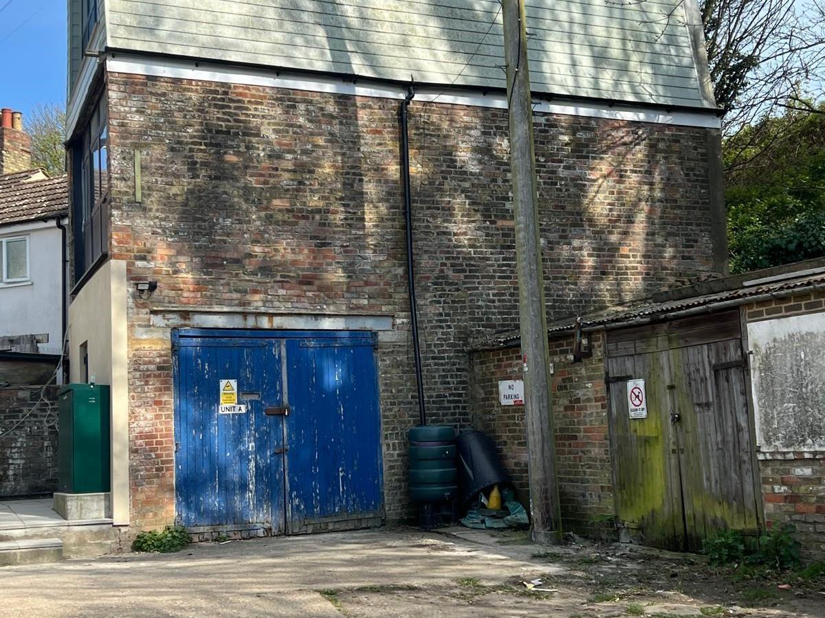 Broadmead Rd, Folkestone for sale Primary Photo- Image 1 of 1