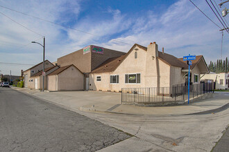 17303 Roseton Ave, Artesia, CA for rent Building Photo- Image 1 of 30