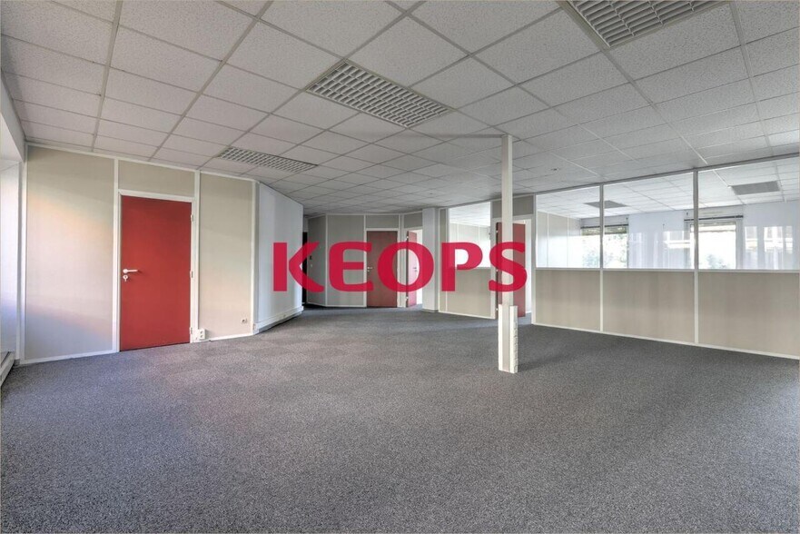 Office in Labège to rent - Building Photo - Image 2 of 20
