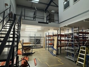 Whiteleaf Rd, Hemel Hempstead to rent Interior Photo- Image 1 of 8