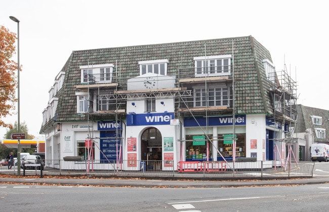 More details for 1-4 Queens Rd, Weybridge - Retail to Rent