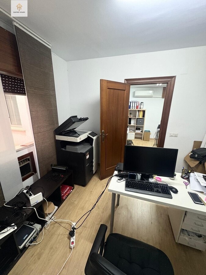 Cáceres, CAC 10002 - Unit B - - Interior Photo - Image 1 of 9