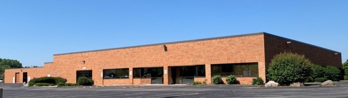 2801-2827 S Moorland Rd, New Berlin, WI for rent - Primary Photo - Image 1 of 4