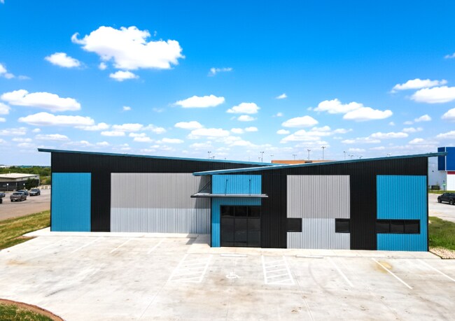 More details for 12501 Wecoty Way, Oklahoma City, OK - Industrial to Rent