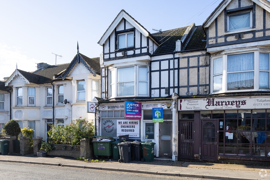 108 Trafalgar Rd, Brighton to rent - Building Photo - Image 2 of 2