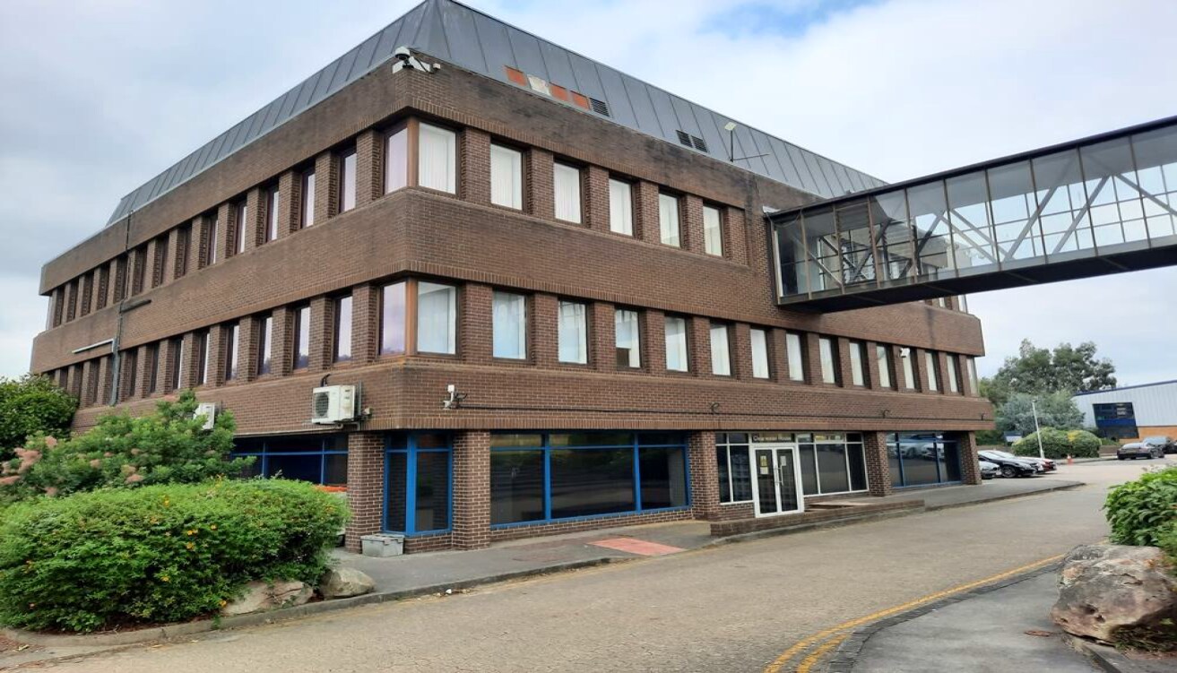 Frankland Rd, Swindon for sale Primary Photo- Image 1 of 1