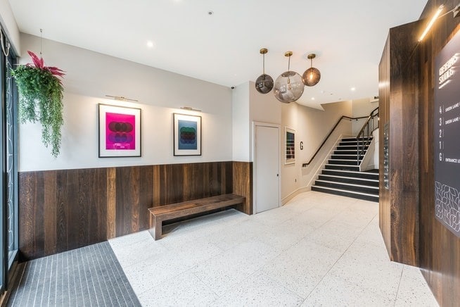 25 The Quadrant, Richmond for sale - Lobby - Image 3 of 10