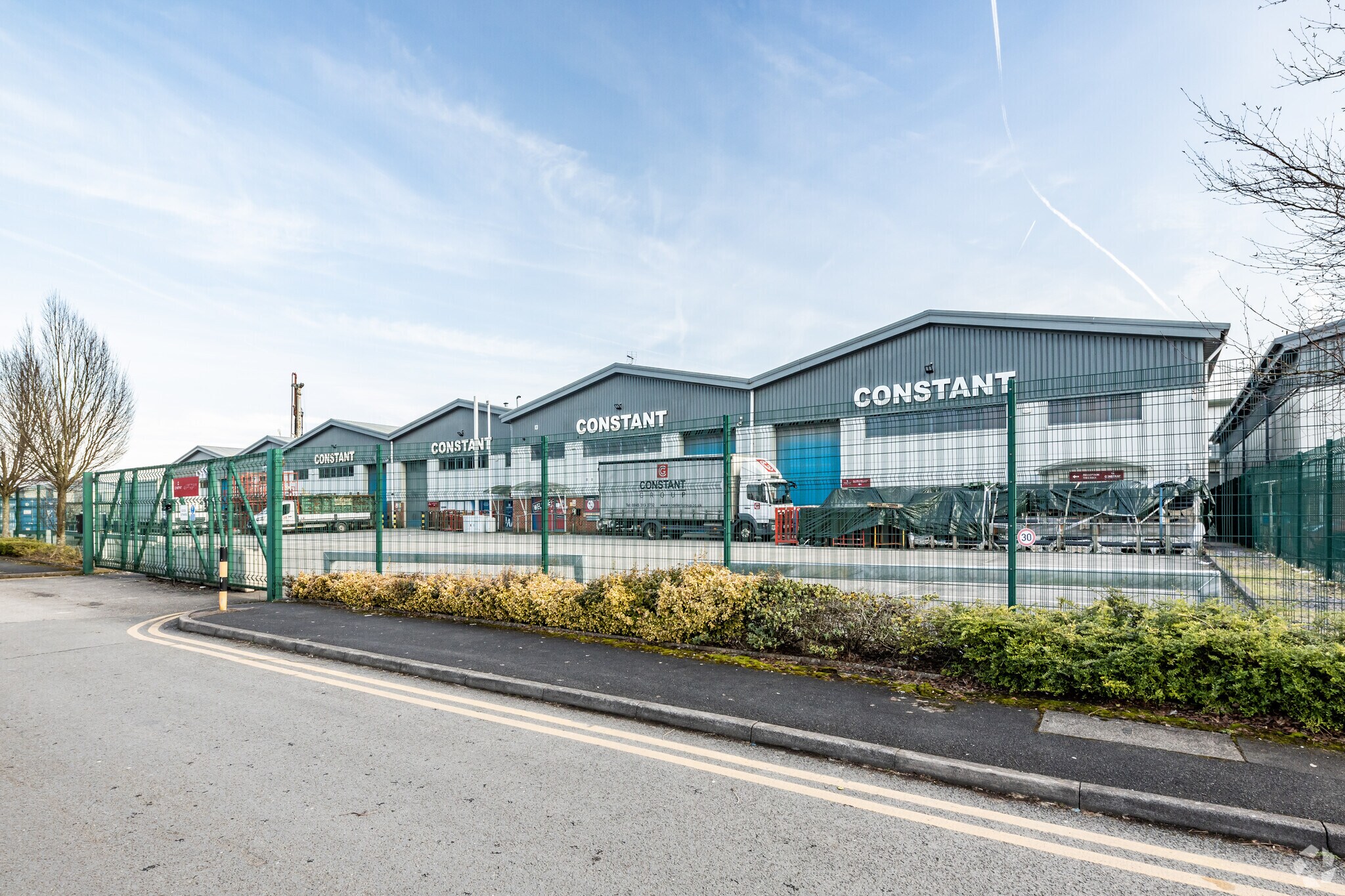 Tweedale Way, Oldham for sale Primary Photo- Image 1 of 1