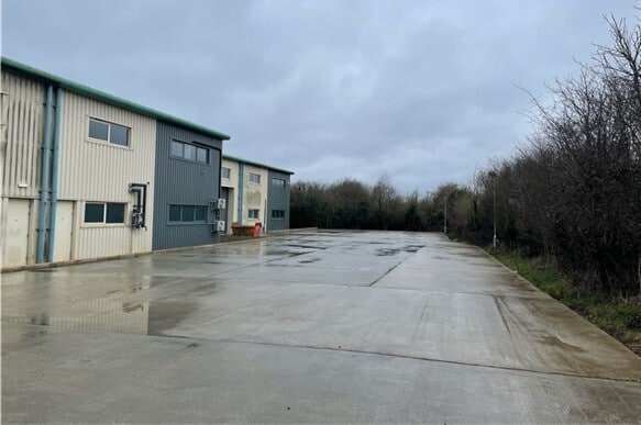 Commerce Way, Melksham to rent - Building Photo - Image 2 of 7