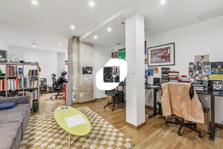 More details for 10 Rue Marguerite De Rochechouart, Paris - Office to Rent