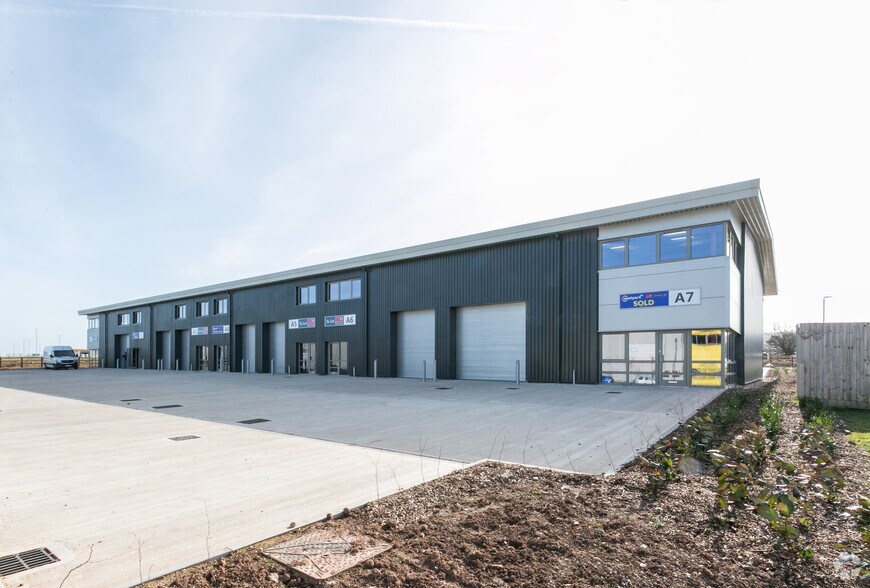 Westpark, Wellington to rent - Building Photo - Image 2 of 4