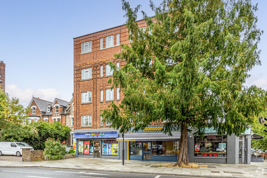 457 Norwood Rd, London to rent - Building Photo - Image 3 of 3