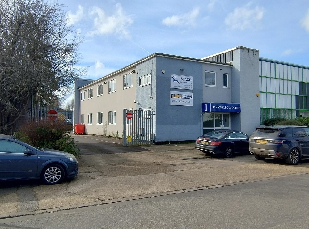 Swallowfields, Welwyn Garden City for sale Building Photo- Image 1 of 9