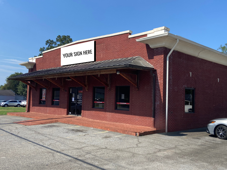 422 N Tennessee St, Cartersville, GA for rent - Building Photo - Image 1 of 7