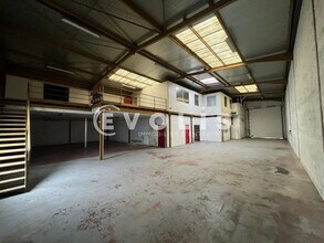 57 Avenue De La République, Vénissieux to rent Interior Photo- Image 1 of 16