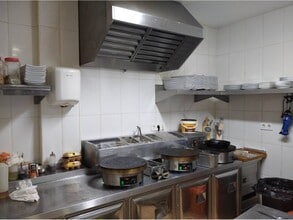 Retail in Barcelona, Barcelona to rent Interior Photo- Image 1 of 3