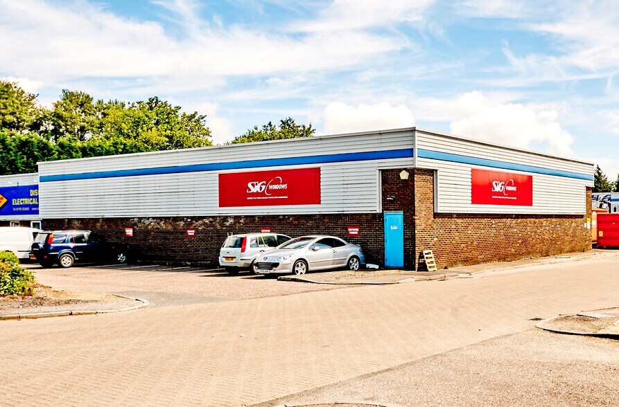 Cheney Manor, Swindon, SN2 2QP UK