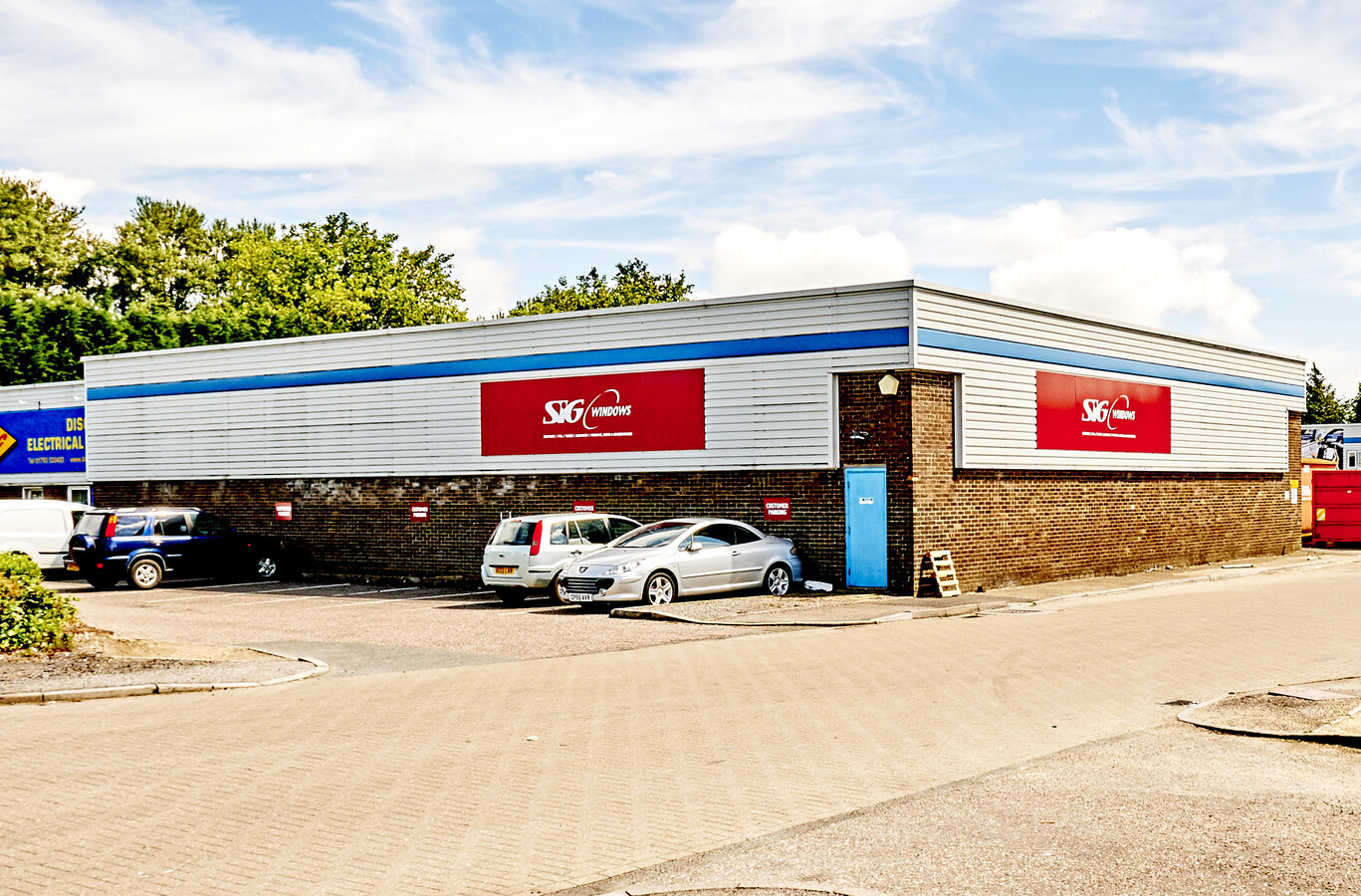 Cheney Manor, Swindon, SN2 2QP UK