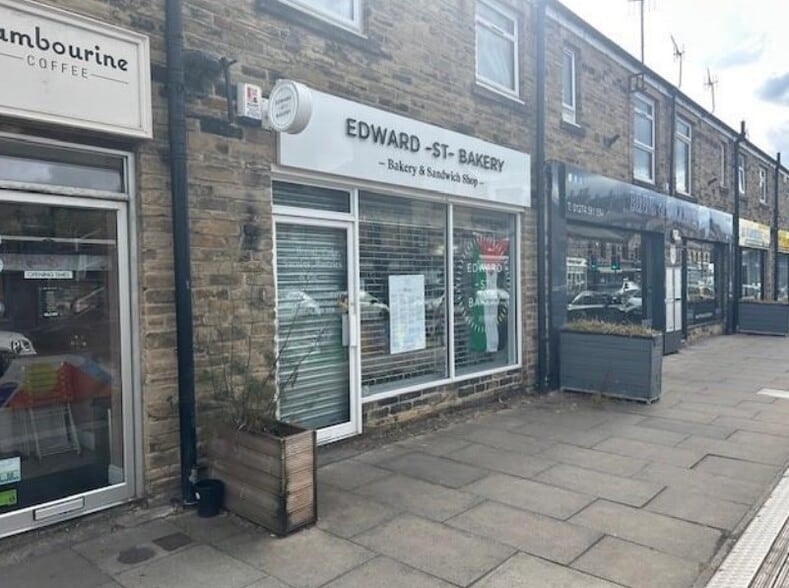 40 Bingley Rd, Shipley to rent - Building Photo - Image 3 of 3