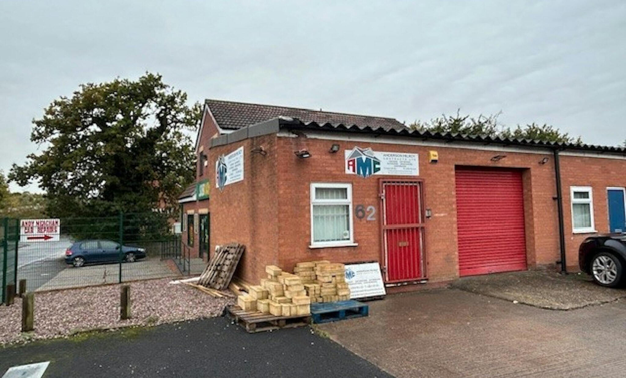 60-64 Sherwood Rd, Bromsgrove for sale Primary Photo- Image 1 of 1