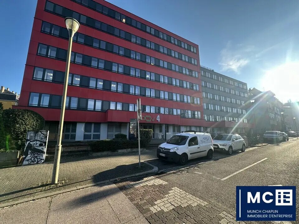 Office in Strasbourg to rent Building Photo- Image 1 of 13