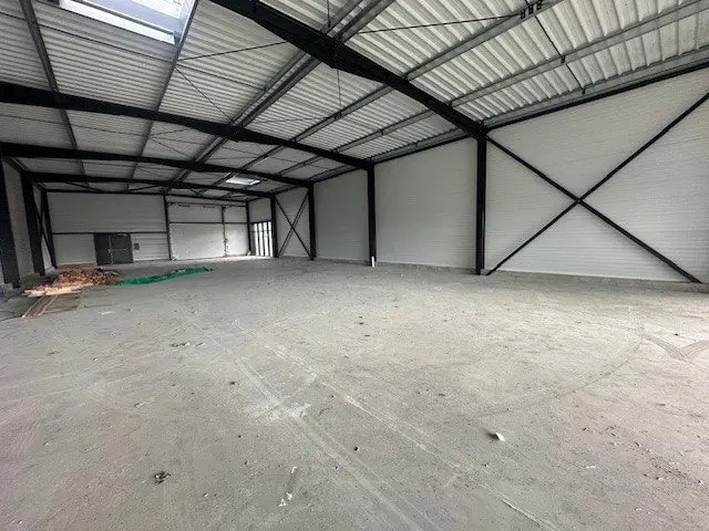 Industrial in Toulouse to rent Building Photo- Image 1 of 6