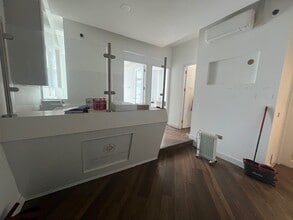 3-3B Harrington Rd, London to rent Building Photo- Image 2 of 6