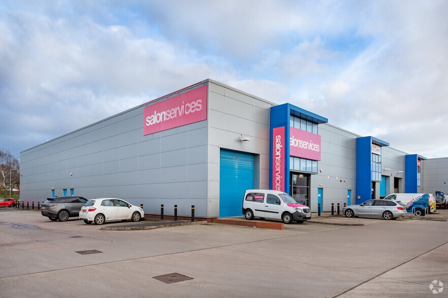 Forge Ln, Sutton Coldfield to rent - Building Photo - Image 1 of 4