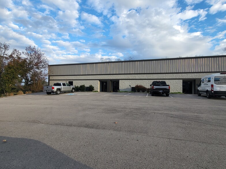 3536 Central Pike, Hermitage, TN for rent - Building Photo - Image 1 of 10