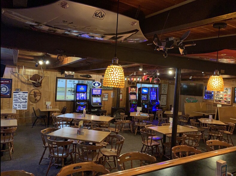 996 Pacific Dr, Hammond 97121 UK